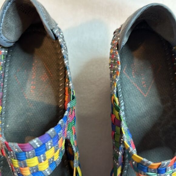 St John’s Bay Woven Wedges - Picture 3 of 6